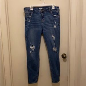 Old Navy Super Skinny Ripped Jeans